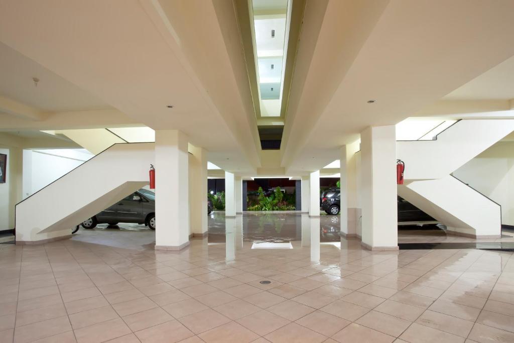 Pondok Taman 828 Hotel Dempasar Exterior foto
