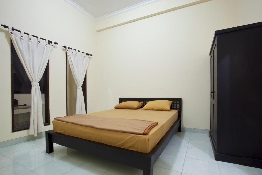 Pondok Taman 828 Hotel Dempasar Cameră foto