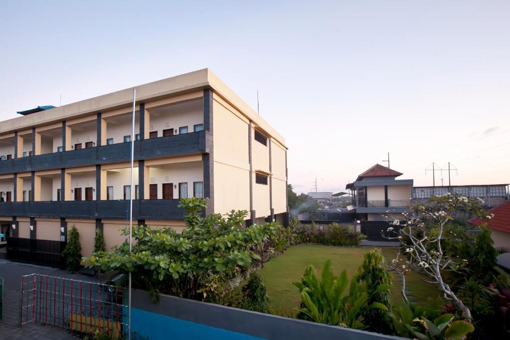 Pondok Taman 828 Hotel Dempasar Exterior foto